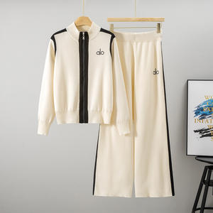 Setelan Dua Potong Wanita Gaya Eropa Musim Gugur Musim Dingin Ritsleting Rajutan Kasual Olahraga Celana Kaki Lebar Mode Lintas Batas Trendi Polos - Product Image 6