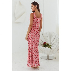 Nouvelle Collection – Robe Moulante Tricotée Sans Manches à Motifs Floraux pour Femme – Style Décontracté Estival et Sexy - Product Image 3