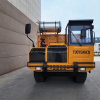 Camion sur chenilles lourd de 8 tonnes, benne hydraulique pour le transport de sable et de gravier sur chantier de construction