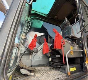 รถขุดตีนตะขาบ Volvo EC290 มือสอง ปี 2025 น้ำหนัก 29 ตัน สภาพ 95% ได้รับการรับรอง EPA/CE เครื่องยนต์ Deutz 153 กิโลวัตต์ ความจุบุ้งกี๋ 1.8 ลูกบาศก์เมตร - Product Image 4