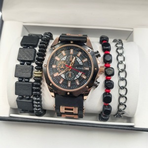 Nouvelle <span class=keywords><strong>Montre</strong></span> Sportive à Quartz Créative et Élégante 2025 pour <span class=keywords><strong>Homme</strong></span>, <span class=keywords><strong>Bracelet</strong></span> en <span class=keywords><strong>Silicone</strong></span>, Mouvement Calendrier, Boîtier en Alliage 44mm - Product Image 3
