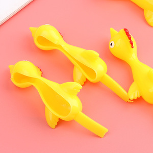 Juguete Antiestrés Elástico y Suave en Forma de Pavo, Mini Catapulta, Juguete de Descompresión para Adultos, Económico y Popular - Product Image 3