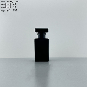Modelos <span class=keywords><strong>Netflix</strong></span> de botellas de perfume Modelos para hombres 50ML Cubierta de botella negra mate Aerosol fino Serie negra Botella vacía dispensadora - Product Image 6