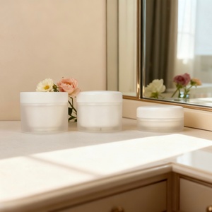 Wholesale Luxury Double-layer PP Flip Cream <b>Jar</b> with Clip 50g 100g 120g 150g 200g Custom Logo White PP <b>Plastic</b> Body Cream <b>Jar</b> - Product Image 4