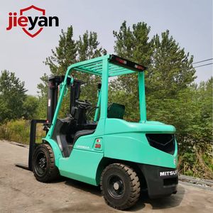 Chariot élévateur diesel Komatsu/TCM/Mitsubishi d'<span class=keywords><strong>occasion</strong></span> de 3 tonnes, bon prix, chariot élévateur à conteneurs d'<span class=keywords><strong>occasion</strong></span> Mitsubishi de 3 tonnes - Product Image 3