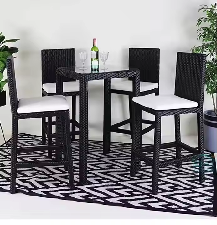 Mesa de 80cm diamater con 2 sillas