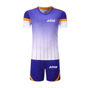 Top Quality Soccer Training Uniform Customized Sublimation Slim Fit Soccer Kit - Product Image 4