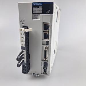 Yas-kawa SGDXS-5R5A40A8002-X (Sigma-X) Servopack Trifásico de 400 V, 5.5 kW / 14.2 A, MECHATROLINK-III/IV, 100 Mbit/s - Product Image 1