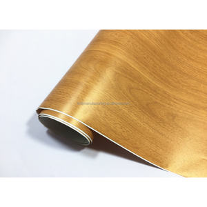 Film auto-adhésif en PVC à grain de <span class=keywords><strong>bois</strong></span>, finition mate et brillante, personnalisable pour la transformation de meubles économiques - Product Image 5