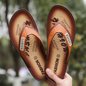 Venta al por mayor de moda <span class=keywords><strong>chanclas</strong></span> casuales <span class=keywords><strong>para</strong></span> los hombres al aire libre de verano antideslizante ocio zapatillas <span class=keywords><strong>para</strong></span> los hombres sandalias de playa <span class=keywords><strong>chanclas</strong></span> hombres - Product Image 1