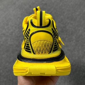 Nouvelles baskets épaisses lumineuses pour hommes et femmes – Chaussures de sport respirantes et décontractées pour la marche et la course – Collection automne - Product Image 3