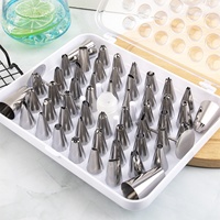 Backwerkzeuge 52-teiliges Spritztüllen-Set Blumen-Rosenform Sahne-Puff-Glasur Spritztüllen für Tortendekoration