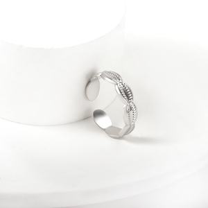 Bague ajustable INS au design original, en acier inoxydable 18 carats, hypoallergénique, nouvelle collection, vente chaude - Product Image 4