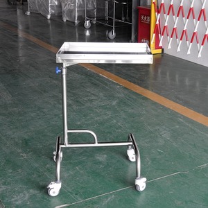 Chariot à instruments en acier inoxydable Xin Yuchen YC-K20 550x400x930-1200mm à usage médical - Product Image 4