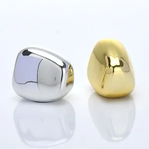 Luxury Golden Color Cosmetic Bottle Cap Shiny Color Stone Shape ABS Lid for Perfume Bottle
