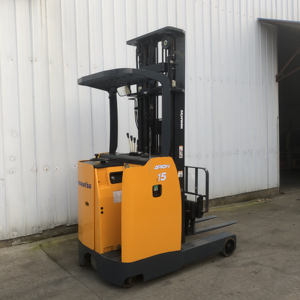 Used for Diesel <b>Engine</b> Forklift 1 Ton Double Reach Deep Reach Truck 2022 Model 6m Lifting Height <b>Stand</b> up - Product Image 3