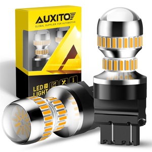 Ampoule LED Jaune Ambre 3157 Super Lumineuse 3156 3056 3057 4157 3047 4057 pour Feux de Recul, de Position, de Frein et Clignotants - Product Image 5