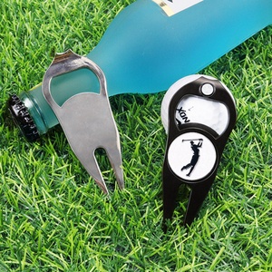 Outil de réparation de divots de golf en métal émaillé magnétique avec fourche de green, marqueur de balle et porte-cigare multifonction pour les passionnés de golf - Product Image 6