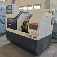 Pequeña máquina de torno CNC de metal CK0640 Cama plana Horizontal automática con sistema de control GSK de un solo husillo Motor de 220V