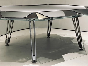 <span class=keywords><strong>Tavolo</strong></span> da Poker Texas e Baccarat di Lusso Moderno in Cristallo per 10 Giocatori con Gambe in Acciaio Inossidabile per Intrattenimento e Gioco - Product Image 5