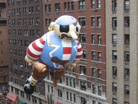 Ballons gonflables publicitaires en PVC sur mesure pour l'extérieur, en forme de dessin animé, prêts à l'emploi pour la publicité et la décoration d'événements