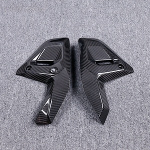 ฝาครอบข้างโครงสามเหลี่ยมคาร์บอนไฟเบอร์แห้ง 3K สำหรับ BMW R1300GS 2023+ ชุดป้องกันโครงรถมอเตอร์ไซค์  แบบเงาและแบบด้าน  คาร์บอนทริม - Product Image 4