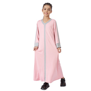 Ropa Islámica al por Mayor, Vestido Largo de Color Puro con Cuello en V para Niñas Musulmanas, Vestido Modesto Árabe del Sudeste Asiático para Niñas Musulmanas - Product Image 5