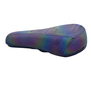 Sillín de <span class=keywords><strong>Bicicleta</strong></span> de Cuero PU Holográfico al por Mayor |   Asiento de <span class=keywords><strong>Bicicleta</strong></span> Iridiscente Camaleón de 241x160mm para MTB, BMX y <span class=keywords><strong>Fixie</strong></span> OEM - Product Image 3