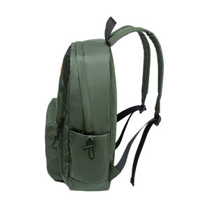 Sac à dos unisexe vert pour ordinateur portable, grande capacité, couleur unie, bretelles robustes, idéal pour les voyages d'affaires et les trajets quotidiens, collection Printemps 2025 - Product Image 5