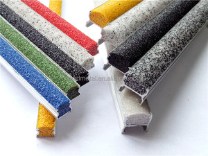 Antideslizante resistente al desgaste Walking Step Nosing Perfil de aluminio Carborundum Insert <span class=keywords><strong>Satir</strong></span> Nosing - Product Image 5