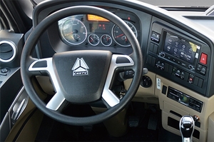 Camión Tractor SINOTRUK HOWO NX 2026 de 400 Caballos de Fuerza - Product Image 2