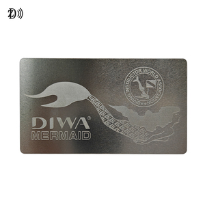 <span class=keywords><strong>Carte</strong></span> d'identité NFC personnalisée en métal, <span class=keywords><strong>carte</strong></span> NFC en acier inoxydable, <span class=keywords><strong>carte</strong></span> <span class=keywords><strong>de</strong></span> crédit en métal, couleurs disponibles : noir brossé/argent/or - Product Image 3