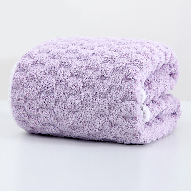 Toalla de baño morada, 70x140cm (borde acanalado blanco)