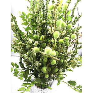 Guirlande artificielle de Noël avec olives et cyprès, baies rouges, couronnes et guirlandes décoratives - Product Image 3