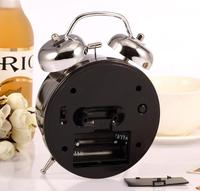 Jam Alarm Analog Twin Bell dengan Tampilan Jarum Kuarsa Plastik ABS dan Lampu Latar untuk Kamar Tidur Dapur
