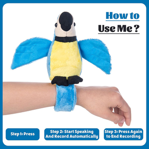 Juguete de Peluche de Loro Azul Parlante con Pulsera, Repite tus Palabras, Muñeco Interactivo y Divertido para Niños - Product Image 2