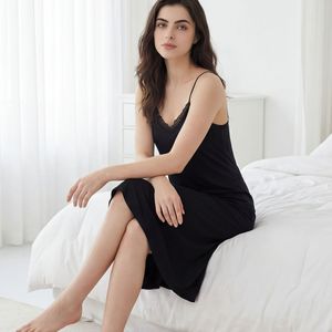 Nouvelle Robe <span class=keywords><strong>de</strong></span> <span class=keywords><strong>Nuit</strong></span> Femme OEM/ODM en Dentelle Sexy, Caraco Pyjama d'Été Couleur Unie, Longue Robe <span class=keywords><strong>de</strong></span> Maison à Fines Bretelles, Vêtement <span class=keywords><strong>de</strong></span> <span class=keywords><strong>Nuit</strong></span> - Product Image 4