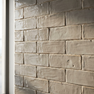 Carreaux <span class=keywords><strong>de</strong></span> céramique artisanaux gris doux Zellige style métro, épaisseur 8 mm, pour crédence <span class=keywords><strong>de</strong></span> cuisine rustique Wabi-sabi et appartement <span class=keywords><strong>de</strong></span> luxe - Product Image 4