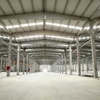 Entrepôt à structure en acier avec durée de vie de 50 ans, cadre galvanisé à chaud, bâtiment de stockage préfabriqué