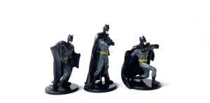 โมเดลของเล่นฟิกเกอร์อนิเมะพีวีซี 3 แบบ ซูเปอร์ฮีโร่แบทแมนจากมาร์เวล สำหรับเป็นของขวัญ - Product Image 3