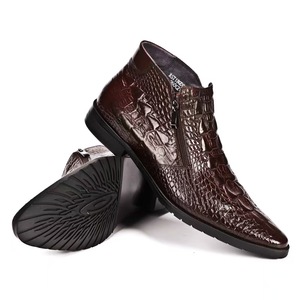 Chaussures en cuir véritable à motif pour hommes, nouveau style 2025, bottes montantes de style britannique, pointues pour affaires - Product Image 2