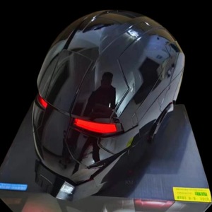 <span class=keywords><strong>2025</strong></span> mới sắt người đàn ông Mũ bảo hiểm Đen vàng đen bạc điện Mũ bảo hiểm điều khiển bằng giọng nói máy Mặt nạ trang trí công nghệ nhà - Product Image 4