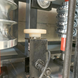 เครื่องขึ้นรูปเหล็กเคลือบสังกะสีอัตโนมัติสำหรับแผ่นผนังหลังคา 3 มิติ ราคาเครื่องขึ้นรูปเย็น - Product Image 5