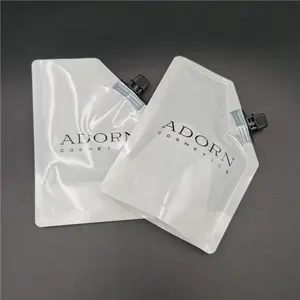Custom 100ml Packaging Shiny Spout Pouches Corner Spout / Filling From Pouch Liquid Faceial Cream Cosmetic Spout Pouch