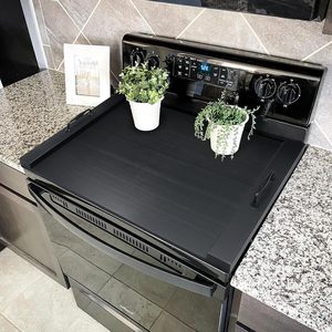 Planche de cuisson en bois noir avec poignée, 100 % OSB, plateau de service et planche à charcuterie polyvalente pour cuisinière électrique/gaz - Product Image 4