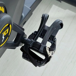 Équipement de fitness commercial de haute qualité Spinning Bike 2030A - Product Image 5