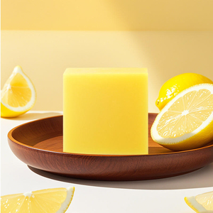 Jabón Artesanal de Ácido Kójico y Limón con Vitamina C, <span class=keywords><strong>Exfoliante</strong></span> Facial y <span class=keywords><strong>Corporal</strong></span> Antiacné, Blanqueador con Cúrcuma para una Limpieza Eficaz de la Piel - Product Image 6