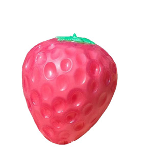 Juguete Antiestrés de Fresa Grande que Cambia de Color, Juguete Creativo de Simulación para Aliviar el Estrés, Regalo para Niños - Product Image 6