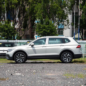 Volkswagen <span class=keywords><strong>Tiguan</strong></span> L d'occasion 2022, conduite à gauche, SUV, essence, transmission automatique - Product Image 5