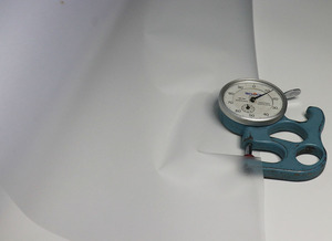 Película de azulejo de suelo en relieve al por mayor de alta calidad hojas impermeables y resistentes a los arañazos para protección del suelo - Product Image 6